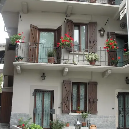 Ginetta アパート